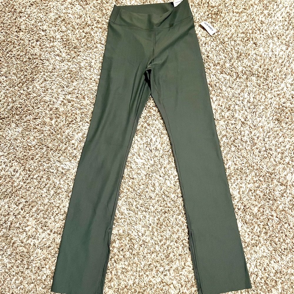 Extra High-Waisted PowerSoft Rib-Knit Split Flare Leggings for Women
